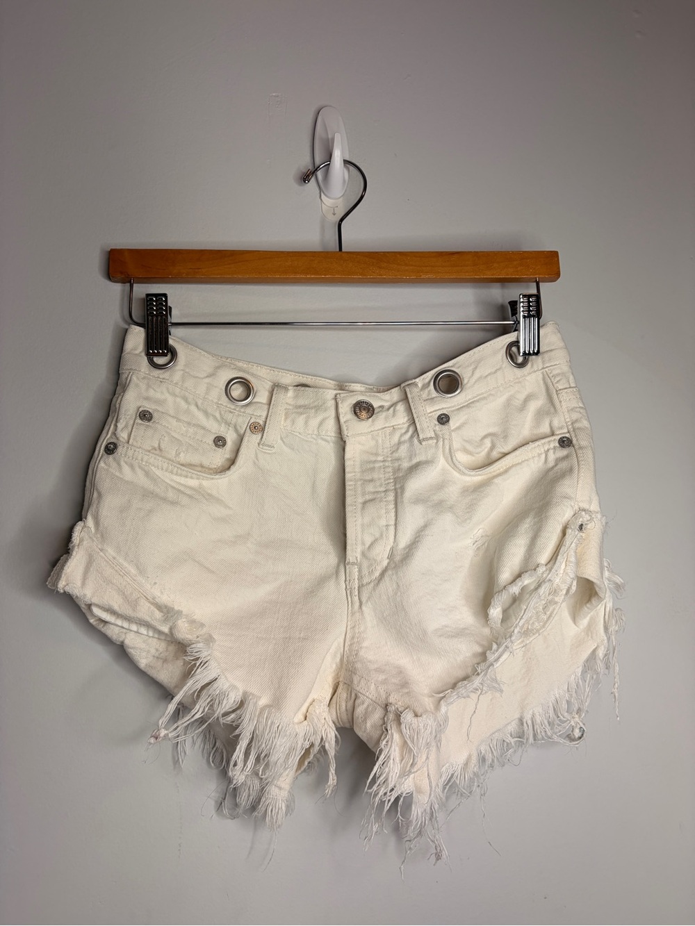 We The Free Free People Distressed Frayed Denim Shorts 24
